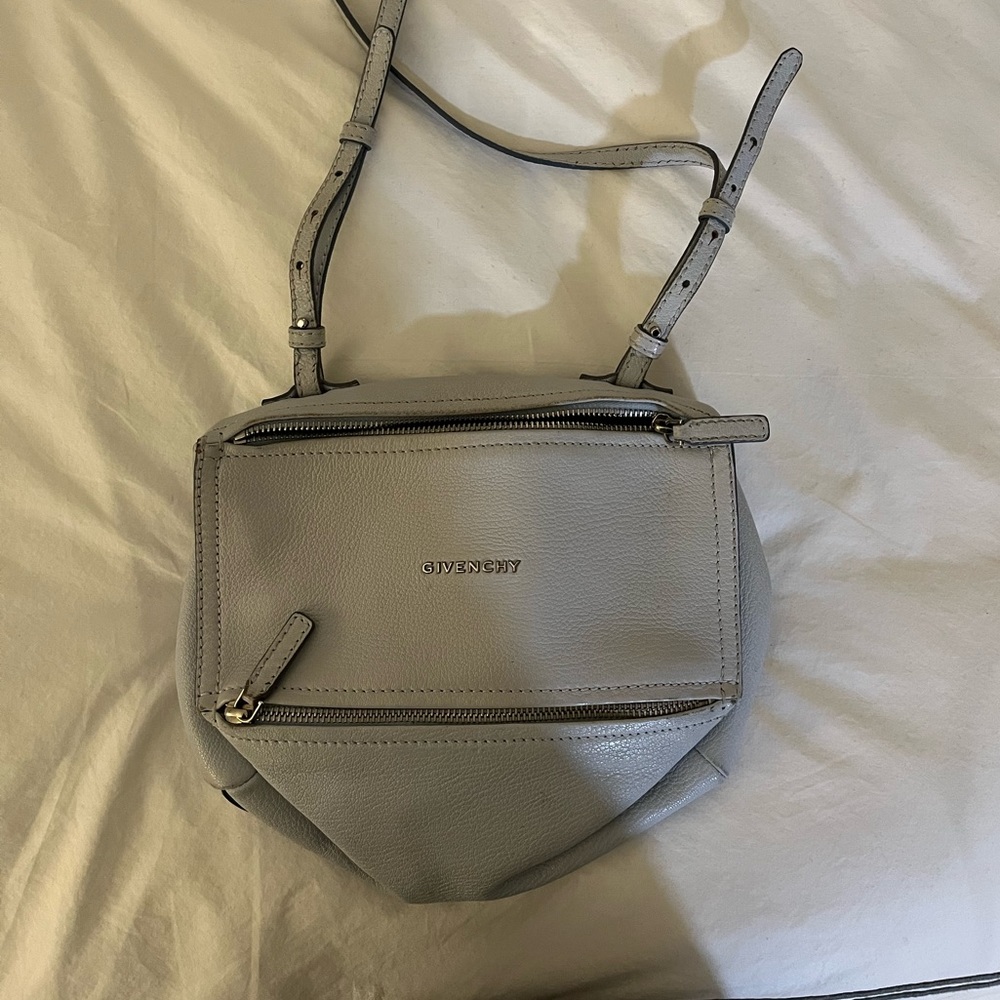 Givenchy Pandora Bag - Picture 3 of 4